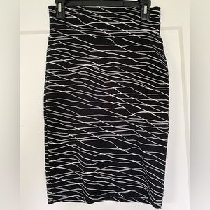 LuLaRoe Cassie skirt